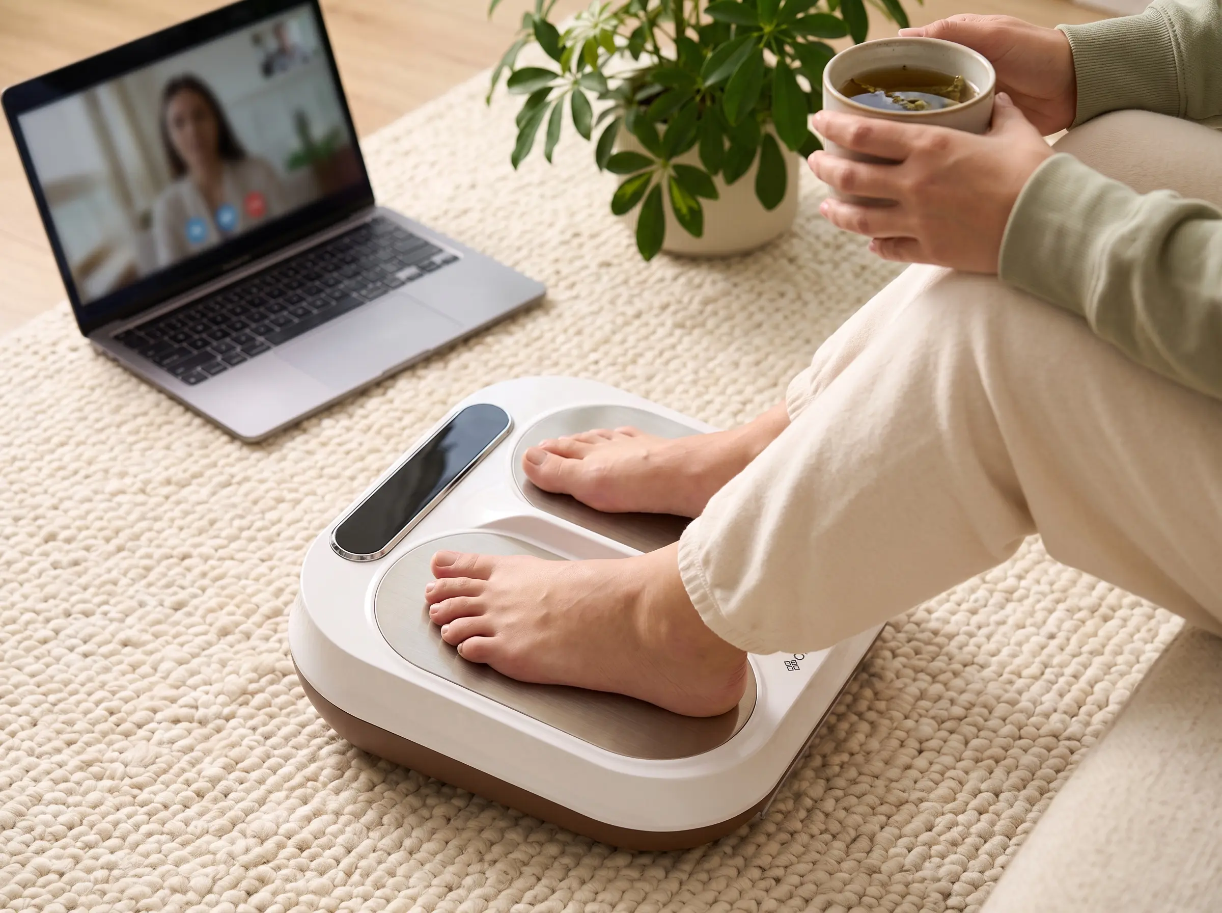 Стопы на платформе OlyLife Tera-P90 во время онлайн-демонстрации